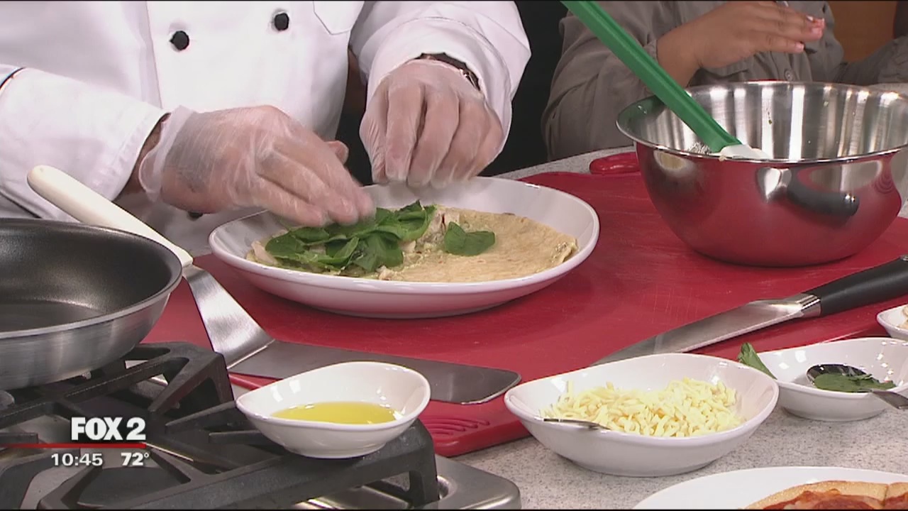 Olive Garden's grilled chicken piadina recipe