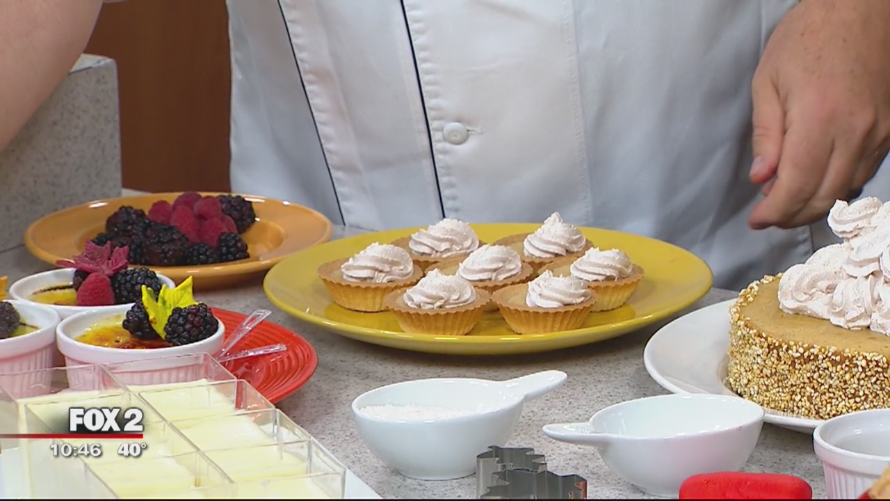 Thanksgiving dinner specials at MotorCity Casino