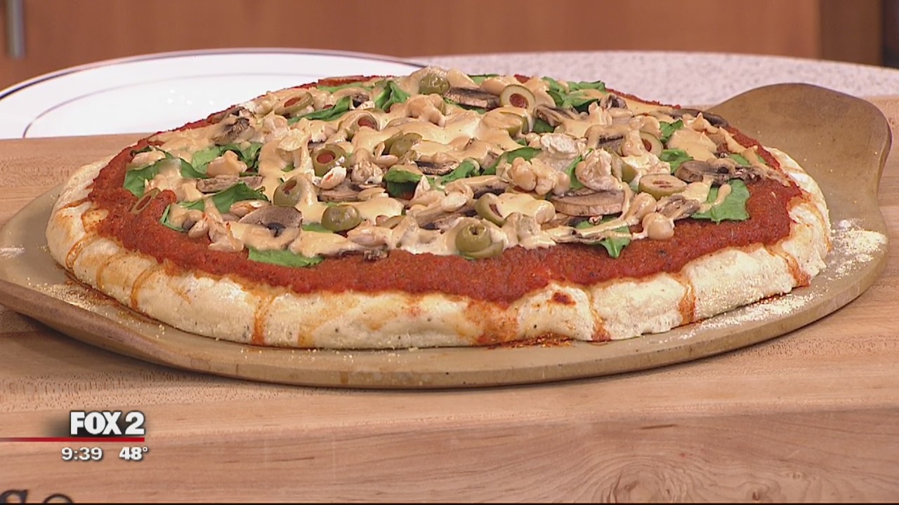 Chronic Planet's veggie pizza sauce recipe