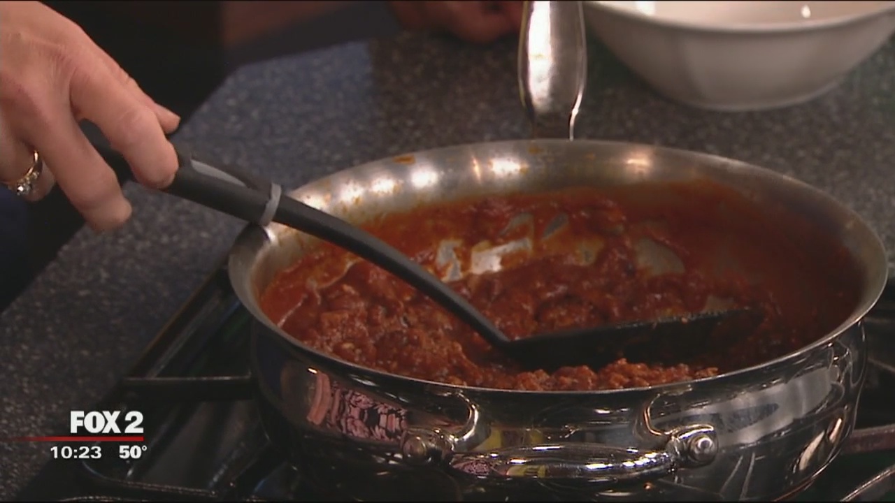 Deena's chili cornbread pot pie recipe