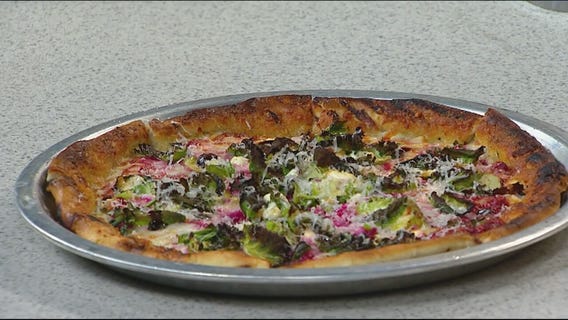 Enjoy Meatless Mondays with Testa Barra's di giorno pizza