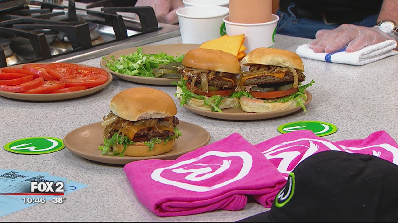 Wahlburgers Impossible Burger is all veggie, tastes like beef