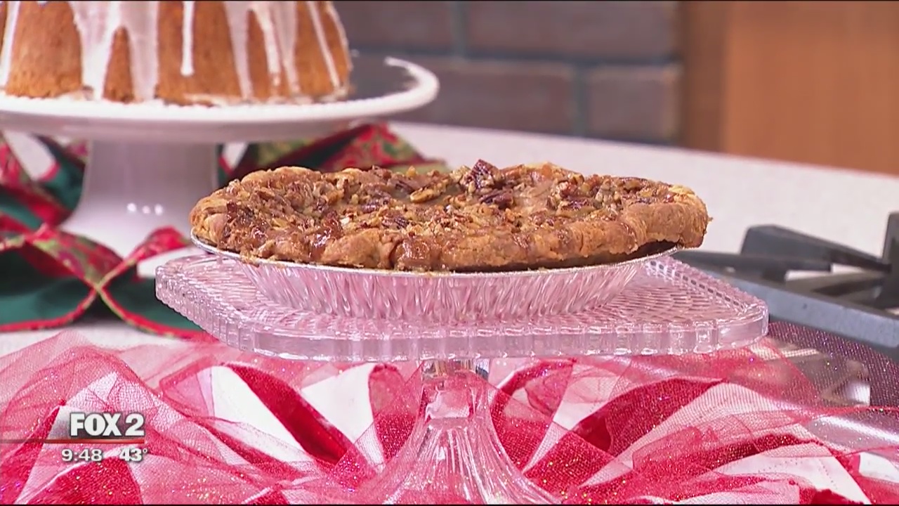 Five Star Cake Co.'s pecan praline apple pie