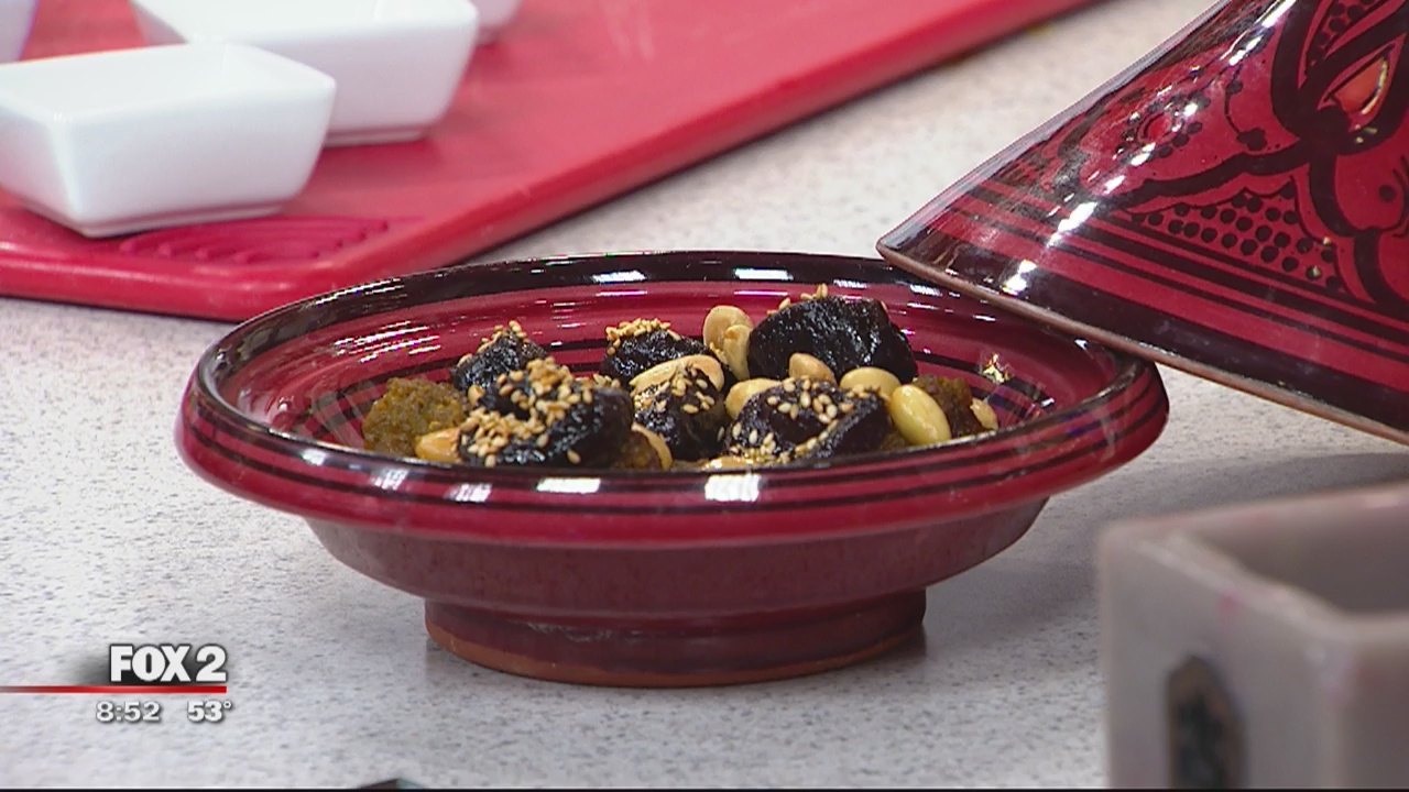 Yalla Eat! culinary tours with Arab American National Museum