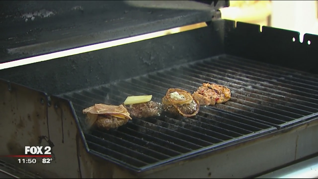 Blackened salmon slider recipe from Weber's