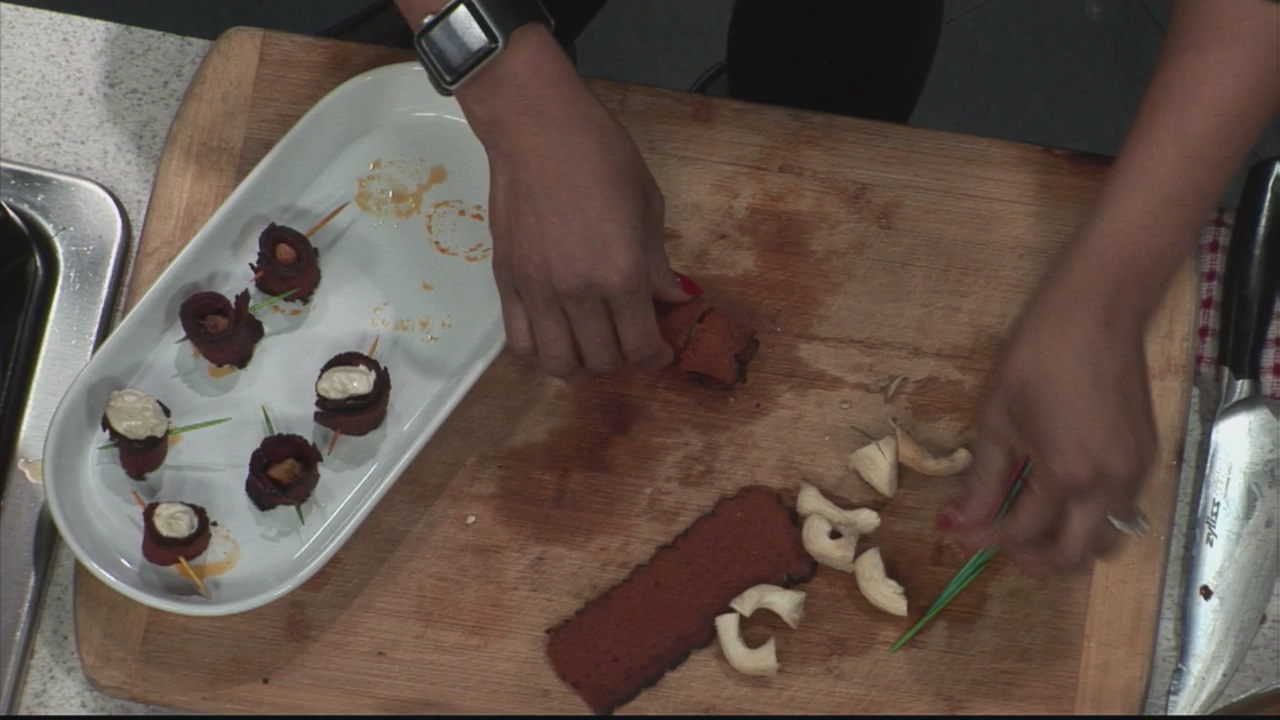 Award show vegan cooking with Que