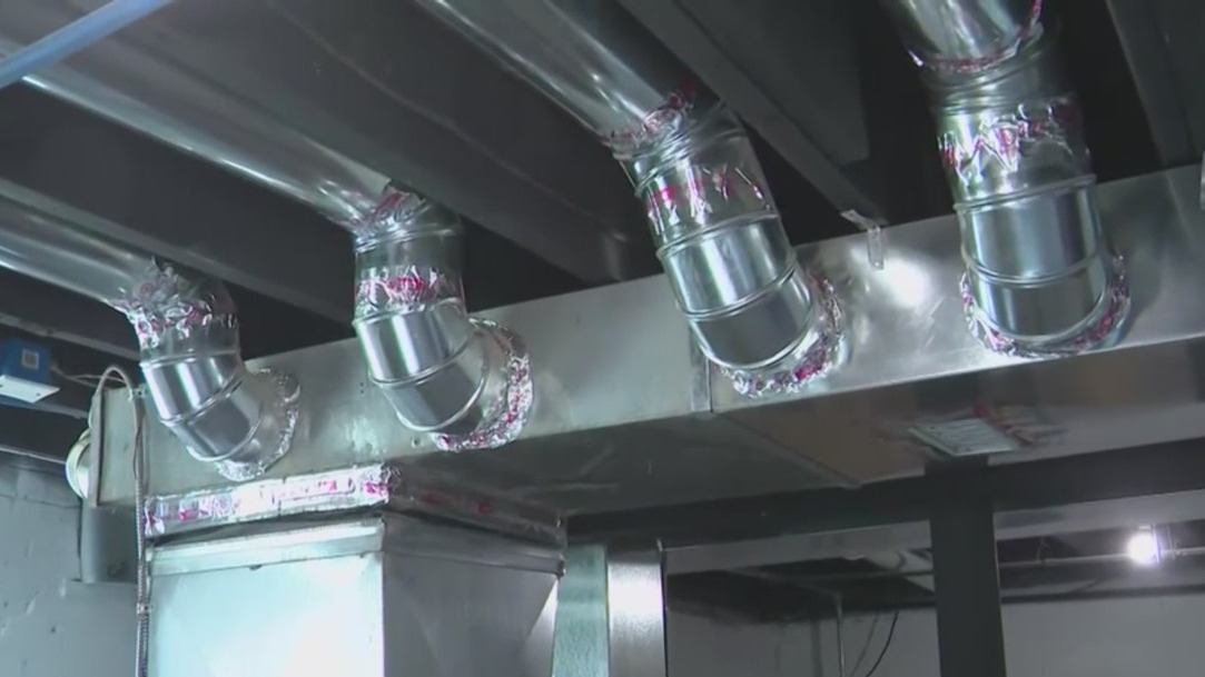 Detroit fire gives home heating safety tips as weather cools down