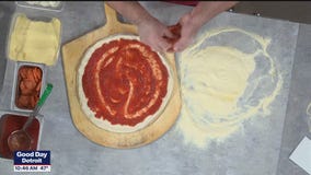 Make a pizza like a professional