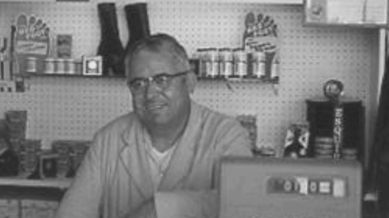 Family-owned George's Shoes running strong for 100 years