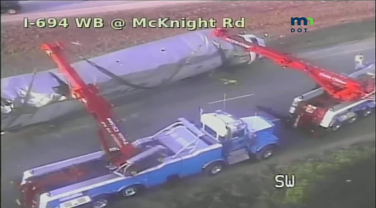 Semi rollover on I-694 in White Bear Lake