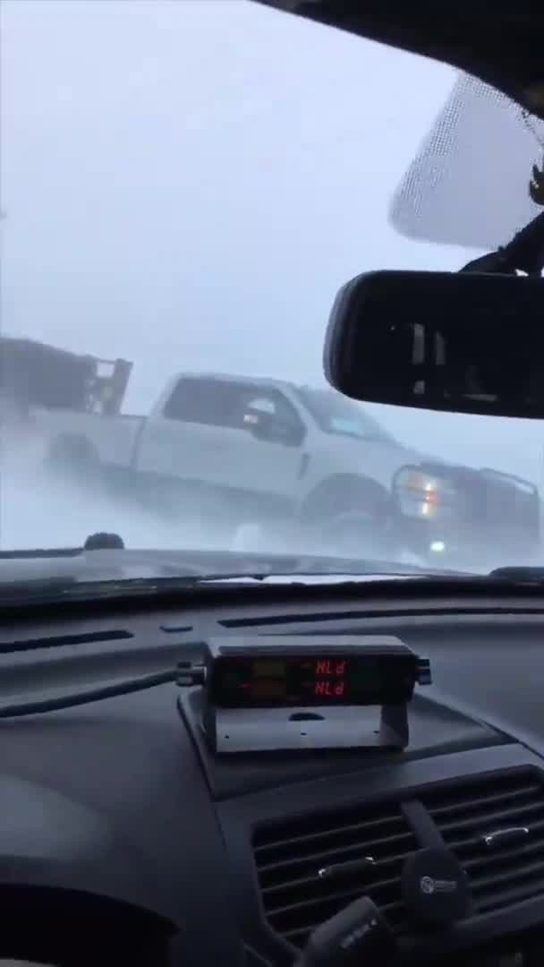 Road conditions pose challenge as snow comes in through northwestern Minnesota