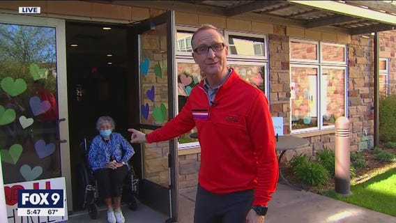 FOX 9's Ian Leonard reports weather in Minnetonka alongside COVID-19 survivor