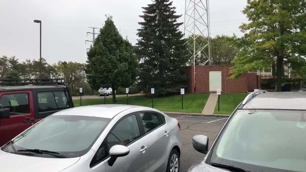 First flurries fall in Eden Prairie, Minnesota on Oct. 11