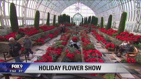 Garden Guy Dale K checks out Holiday Flower Show in St. Paul, Minnesota