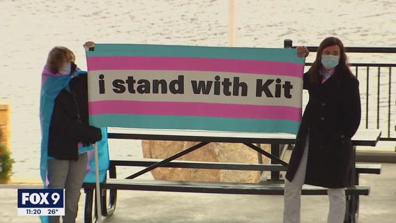 Hundreds rally in support of Hastings school board chair, trans child outed