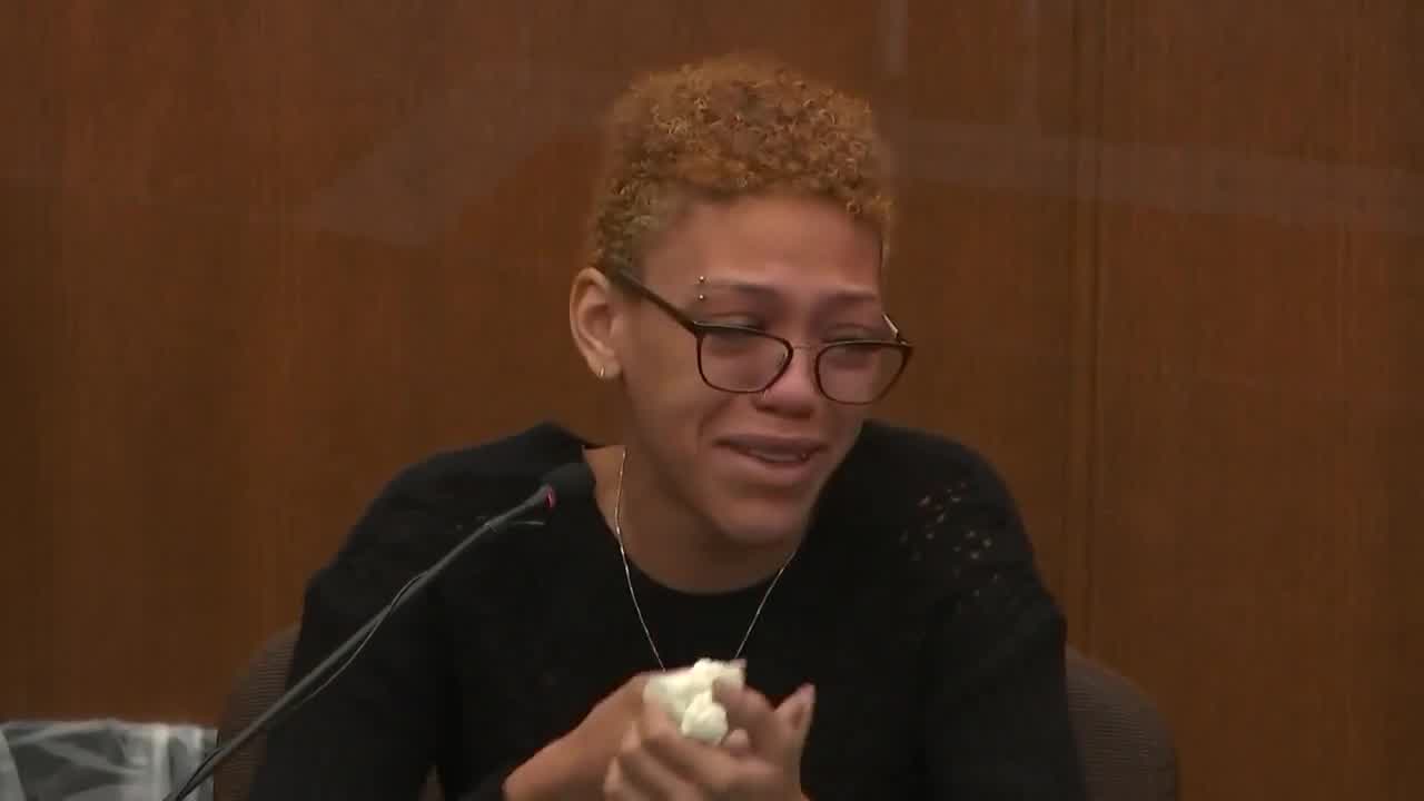 Kim Potter trial: Daunte Wright's girlfriend on immediate aftermath