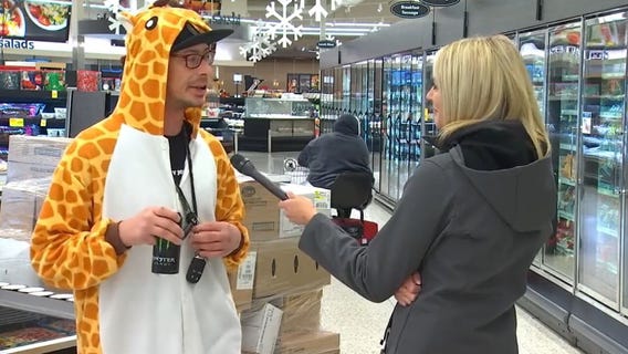 Thanksgiving shopper came for turkey leg to 'Henry the VIII' it