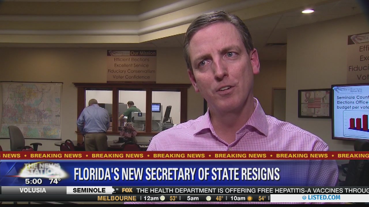 Official resigns when blackface photos emerge