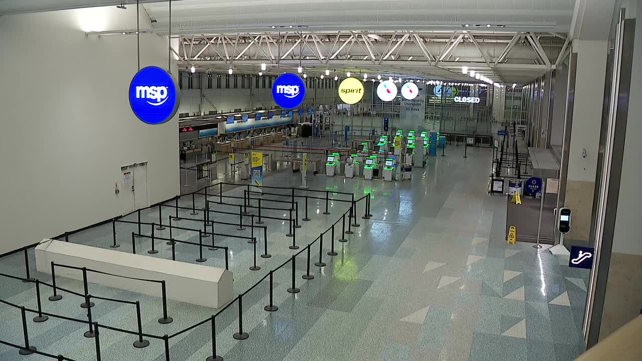 MSP Airport empty during Minnesota snowstorm