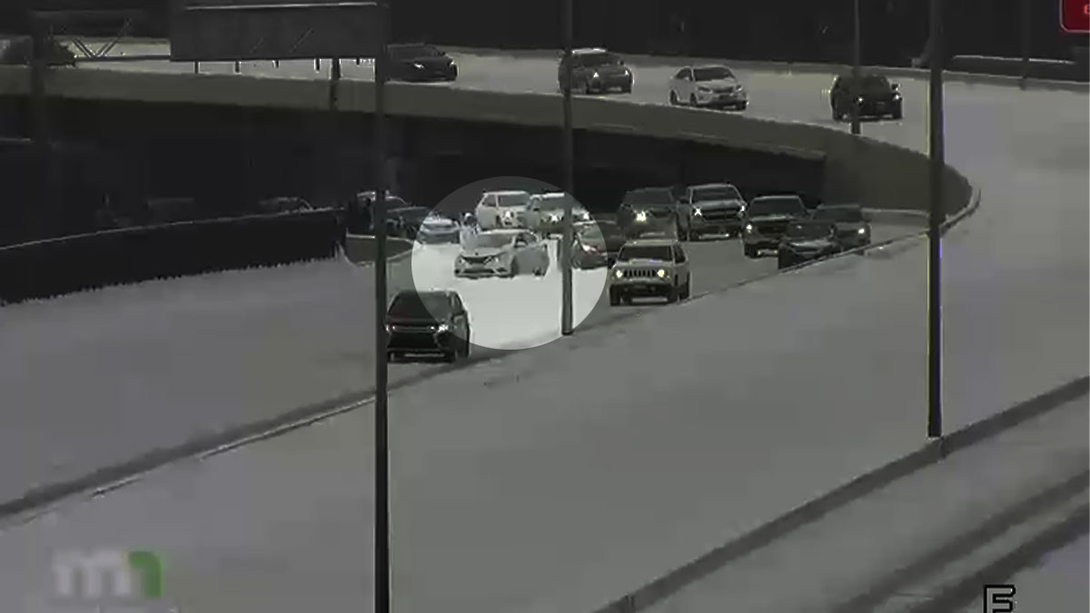 Drivers push stuck vehicles up ramp onto I-394