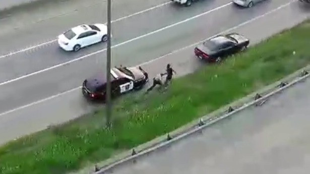 Man flees police across I-94 in Minneapolis