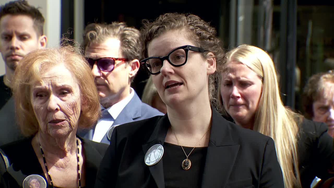 Steven Markey family press conference [RAW] | FOX 9 Minneapolis-St. Paul