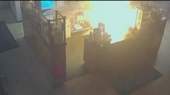 Shorewood Liquor reopens following fire