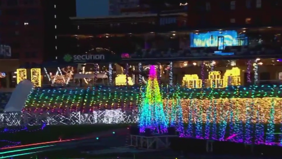 GLOW Holiday Festival opens in St. Paul