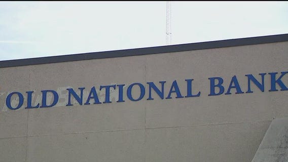 Bank closed teen's savings account without warning