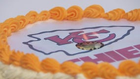 MN bakery creates Taylor Swift-inspired desserts