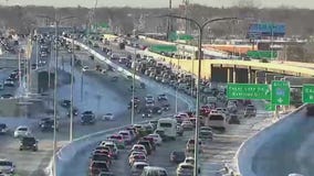 Valentine's snow makes for messy commute