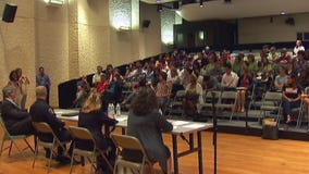Discussion about SB4 from community members to local officials