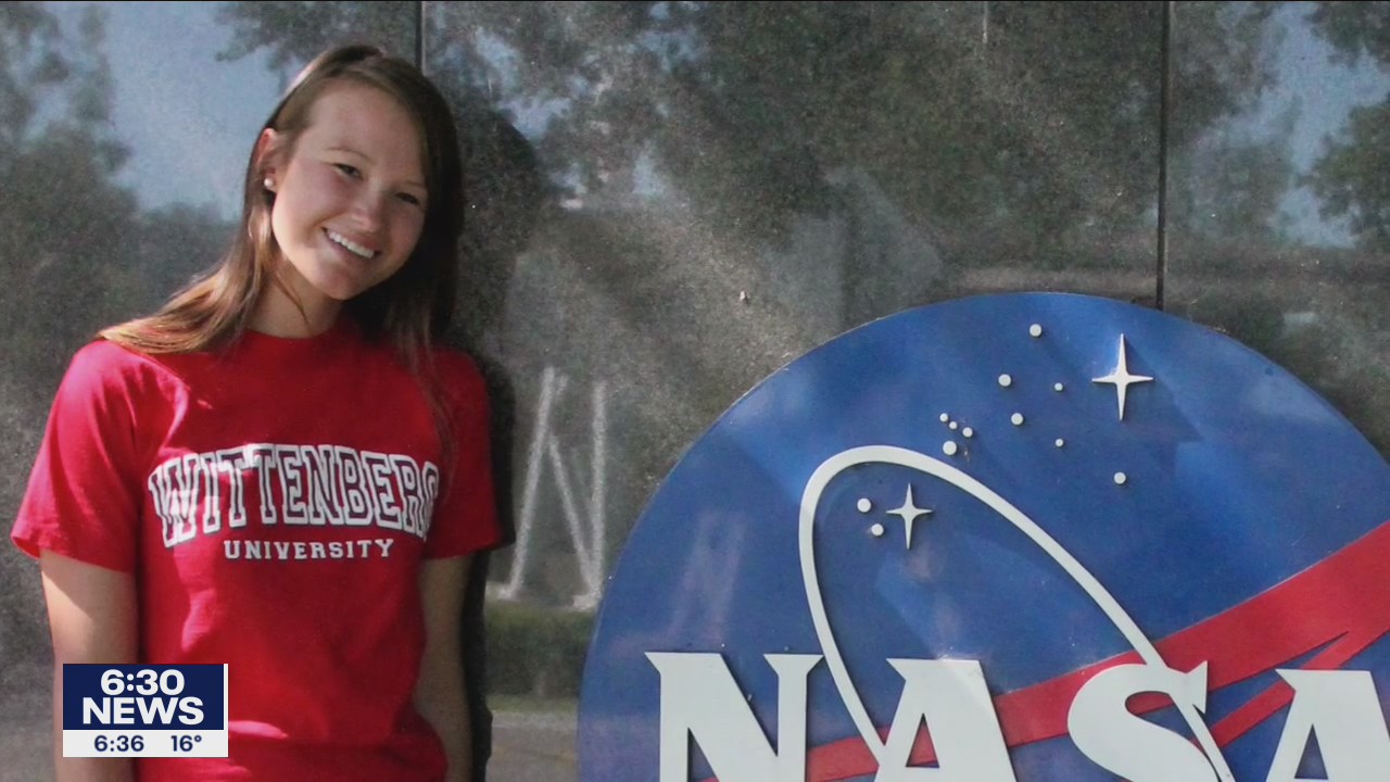Minnesota teacher with NASA research ties celebrates Mars rover landing