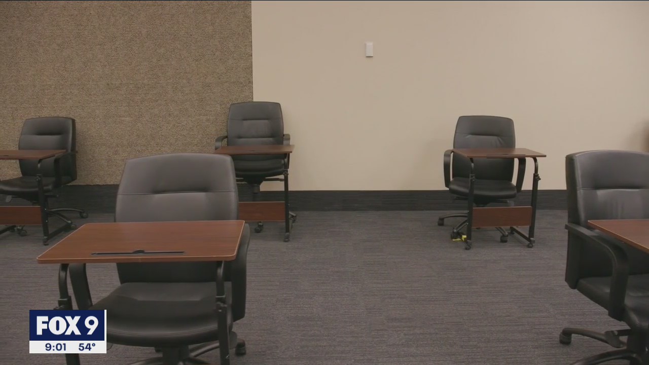 3 jurors seated on first day of jury selection for Chauvin trial