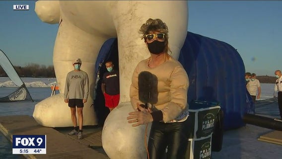 FOX 9's Ian Leonard does polar plunge for Special Olympics