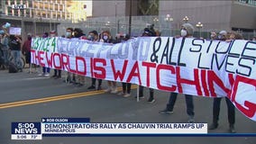 Demonstrators rally following 1st day of testimony in Chauvin trial