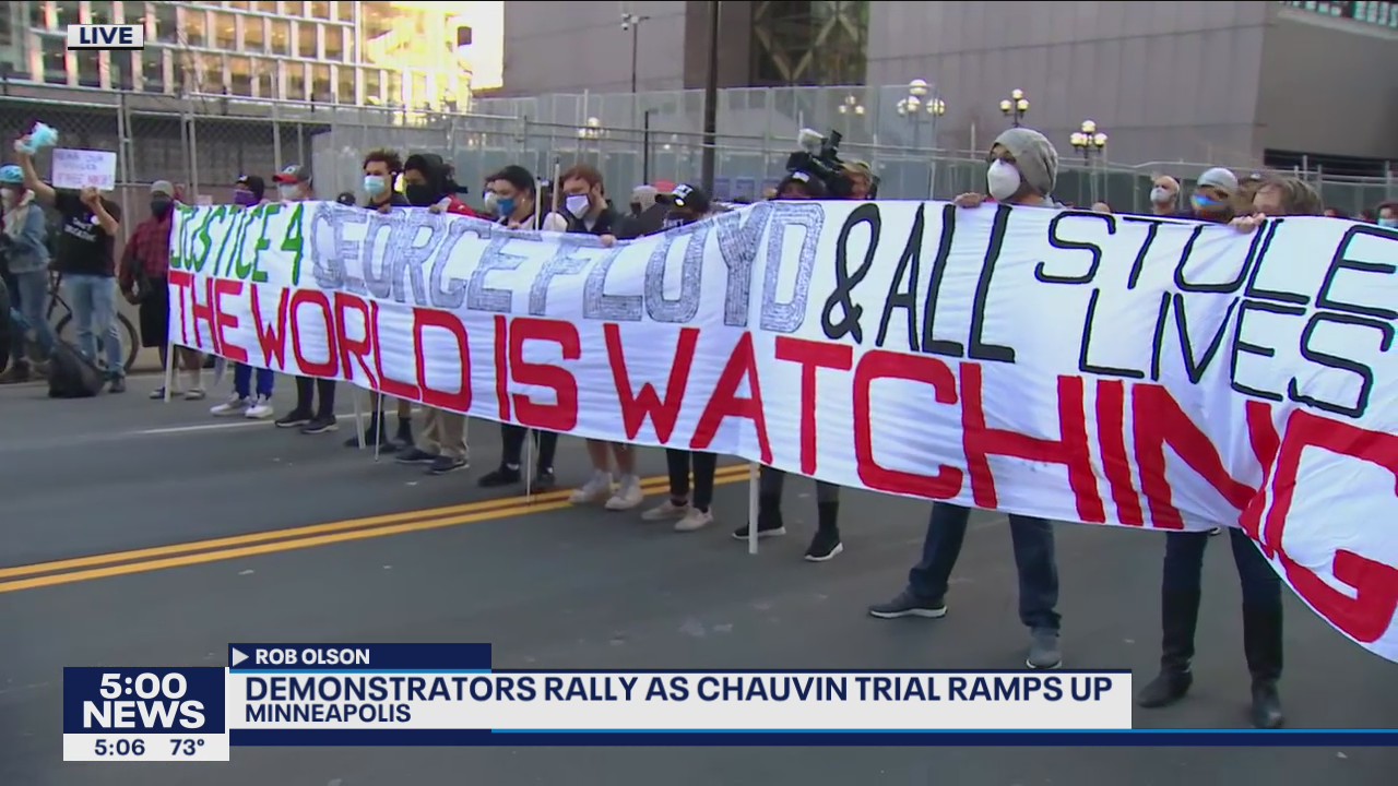 Demonstrators rally following 1st day of testimony in Chauvin trial