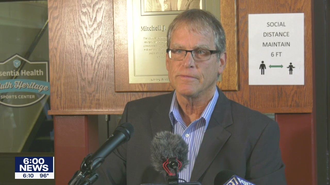 Mike Randolph resigns as Duluth East hockey coach after 32 seasons