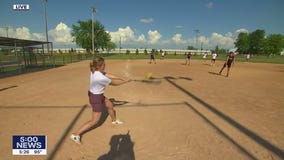 Town Ball Tour: Buffalo whiffle ball enthusiasts give Kelly O'Connell some tips