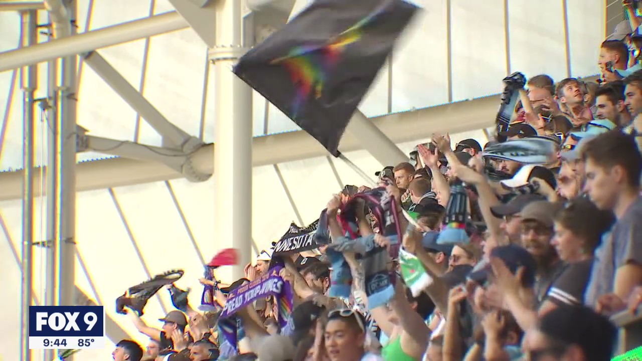 More than 19,000 fans flood Allianz Field for return to full capacity to watch the Loons win