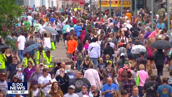 Crowds take to Minnesota State Fair despite rain