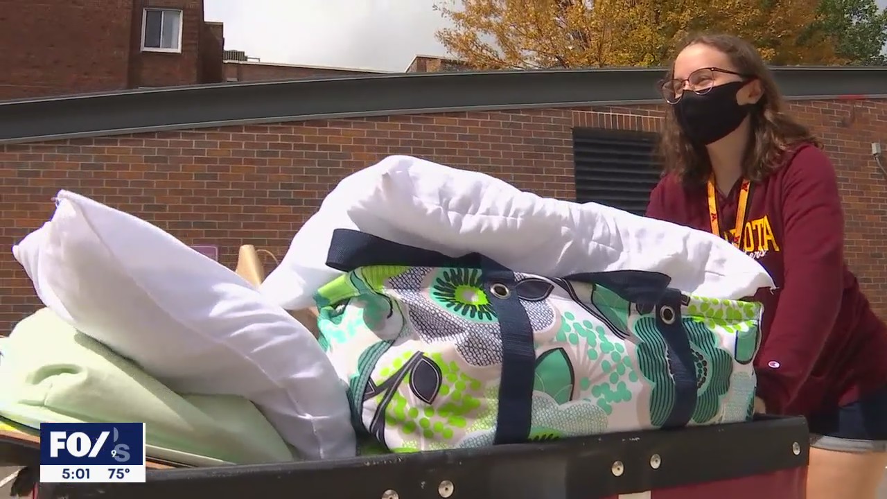 University of Minnesota students add COVID-19 vaccine status to school year checklist