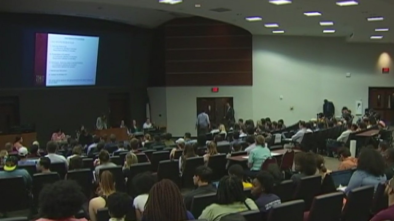 Texas state student body president impeached