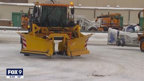 Workers responsible for clearing snow off MSP runways vote to authorize strike