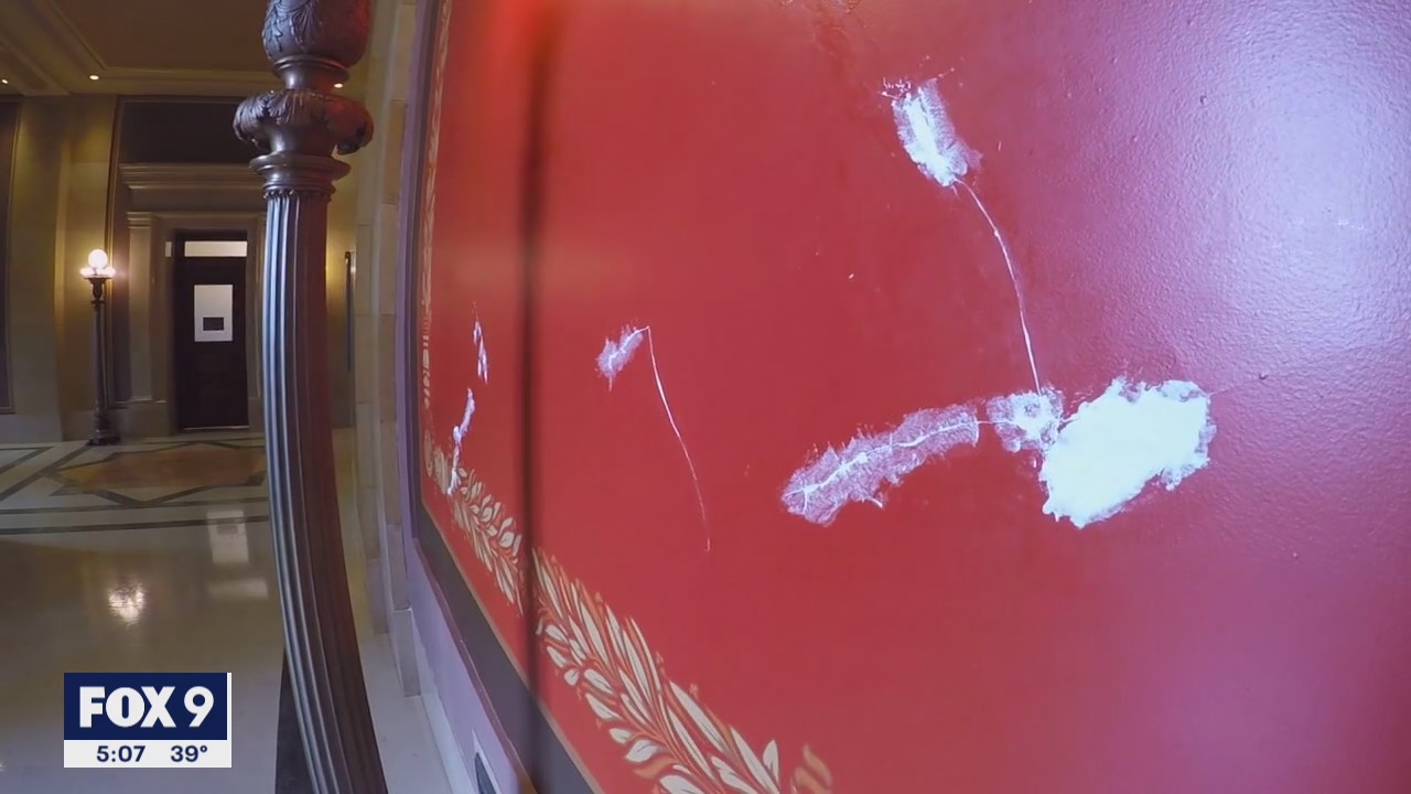 Minnesota spending $1.3M to restore peeling paint, distressed plaster at capitol