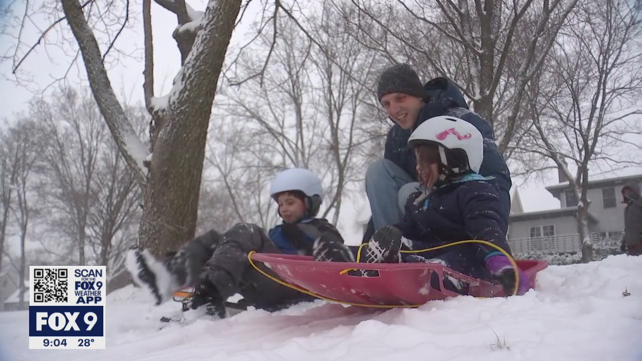 Snow means grocery shopping, sledding for Minnesotans