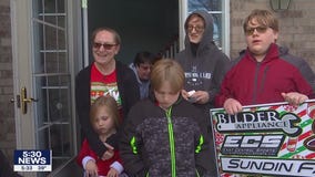 Minnesota family keeps tradition of Christmas Eve surprises alive
