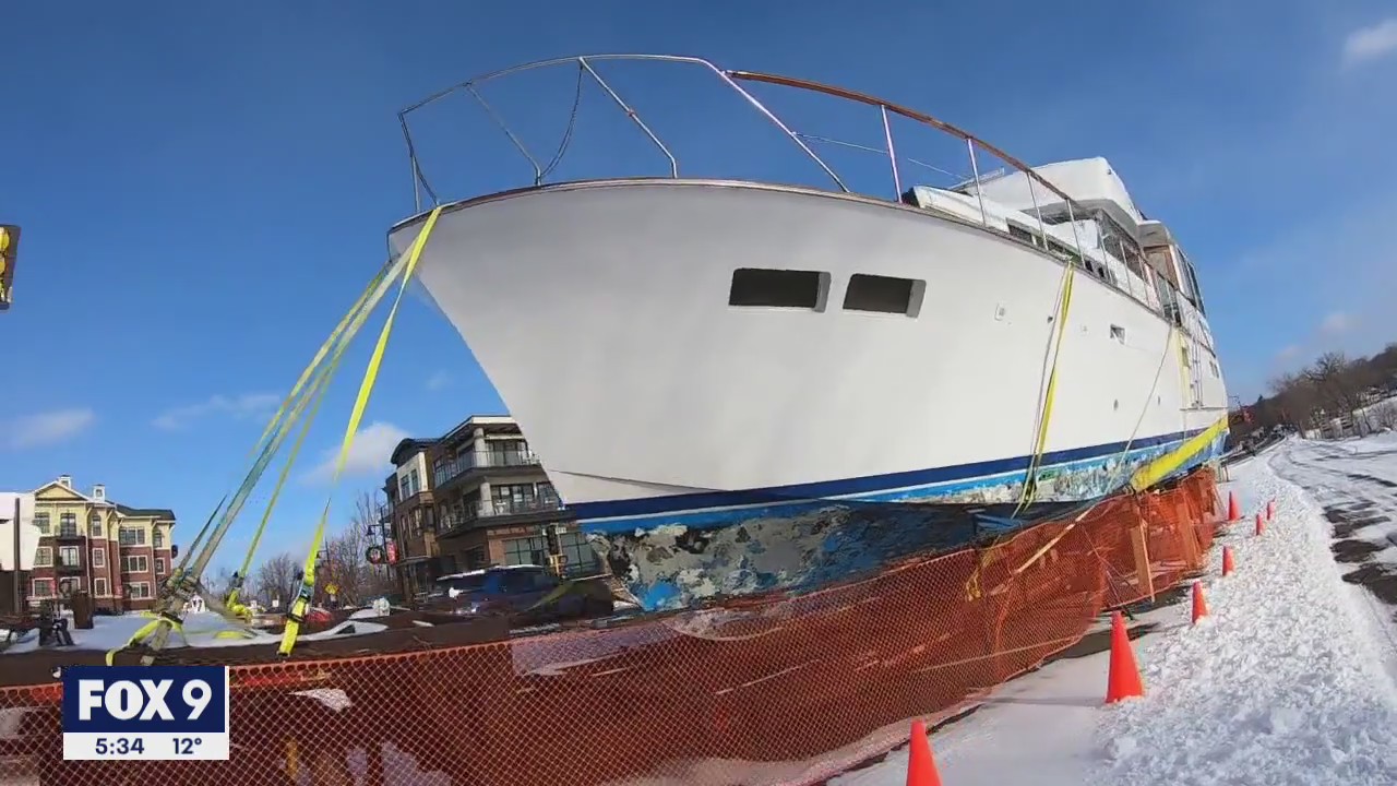 58-foot yacht pulled out of frozen Lake Minnetonka