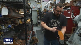Arden Hills, Minn. cobbler wins award in shoe repair contest