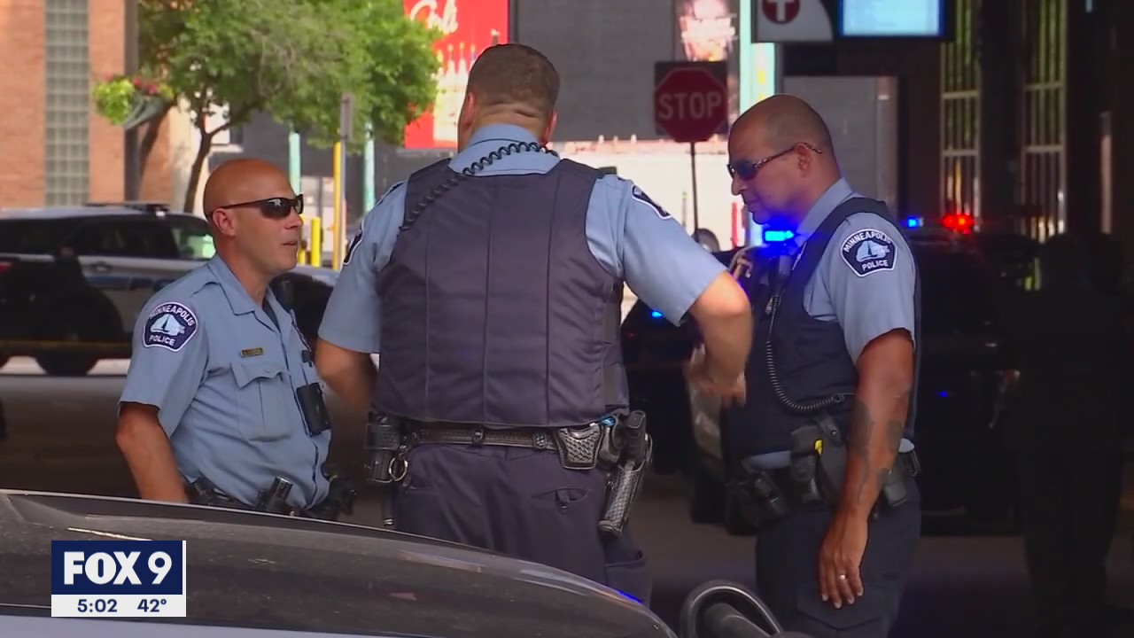 Minneapolis City Council committee moves police union contract forward